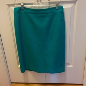 J.crew wool pencil skirt size 4